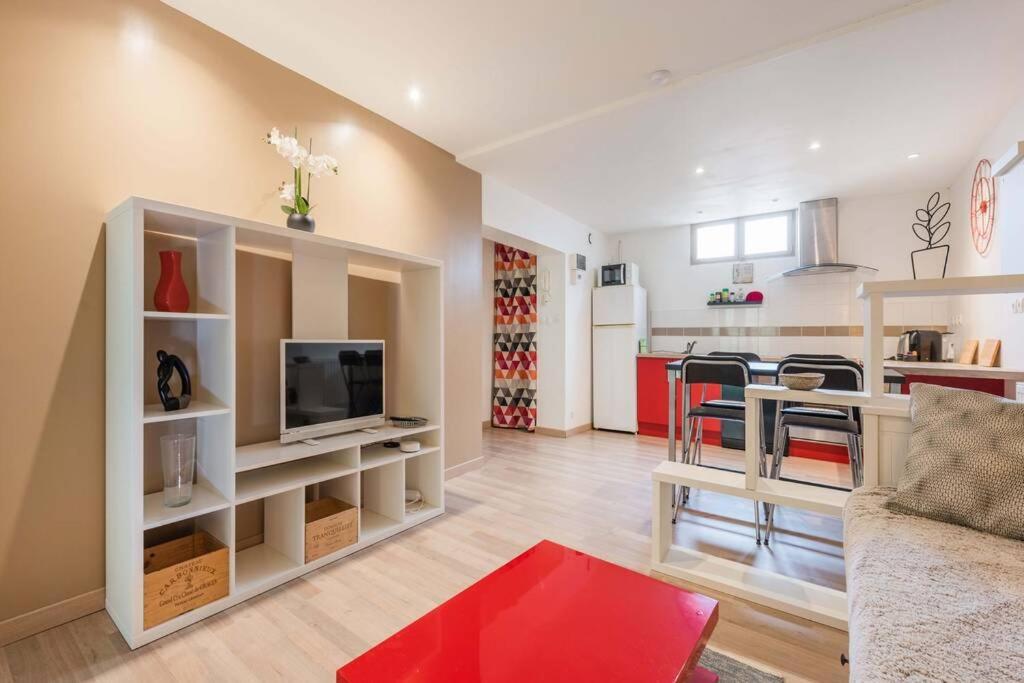Studio Next To Bordeaux City Center With A Terrace بوجْلِ المظهر الخارجي الصورة